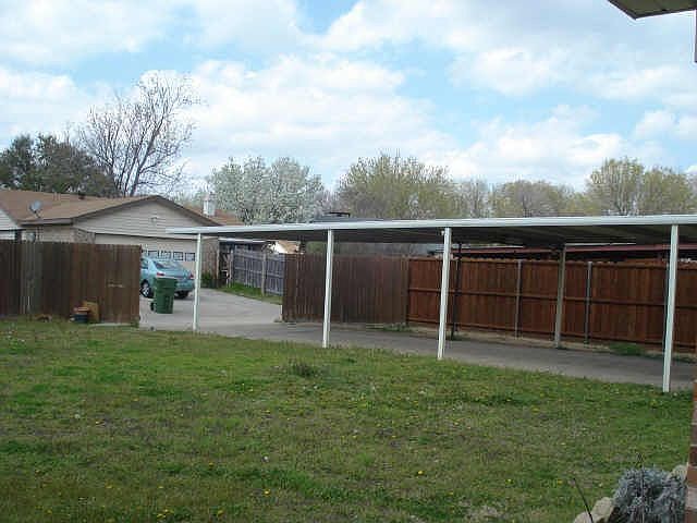 1st image of 617 Edgemere Dr
