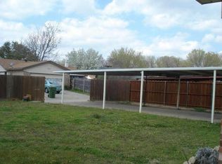 617 Edgemere Dr, Garland, TX 75043