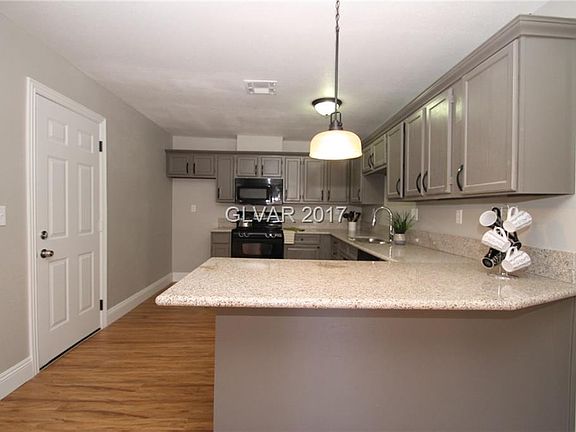 5th image of 1365 Blankenship Ave