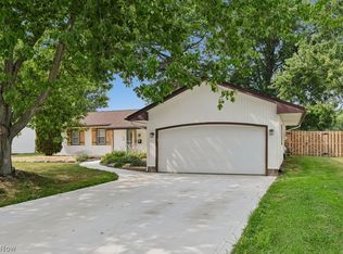 8177 Dalton Ct, Mentor, OH 44060