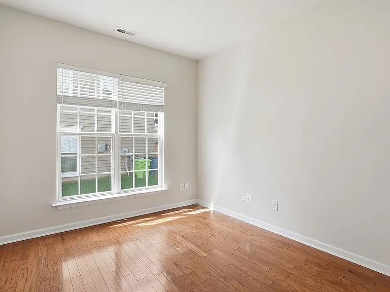 12586 Honeychurch St — Photo 16