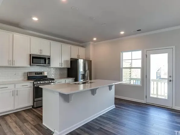 1121 Crossvine Trl, Durham, NC 27703