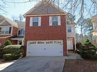 572 Hansen Dr, Locust Grove, GA 30248