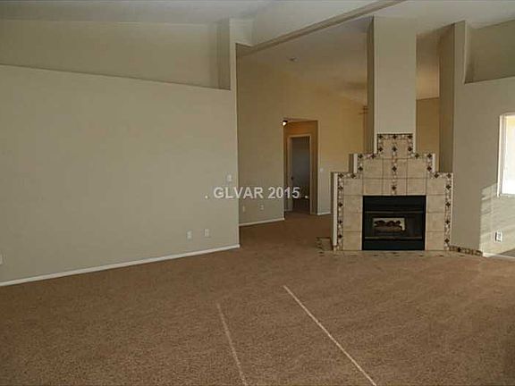 2nd image of 1600 Royal Palm Dr