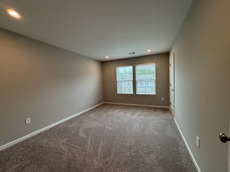 344 Traminer Way — Photo 10