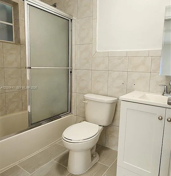 10380 NW 10th Ave #10380 — Photo 8