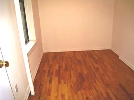 Rented by City Connections Realty | media 33