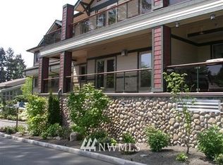 360 Knechtel Way UNIT 206, Bainbridge Island, WA 98110