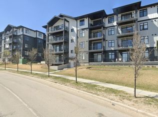 50 Sage Hill Walk NW #207, Calgary, AB T3R 2E8