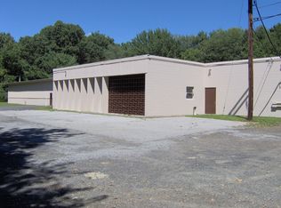 192 Plains Rd, Walden, NY 12586