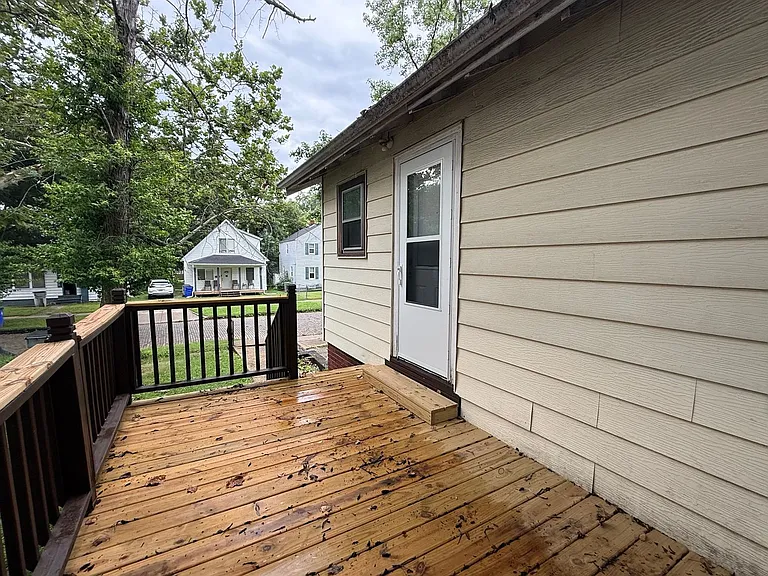396 S McClellan Ave — Photo 4