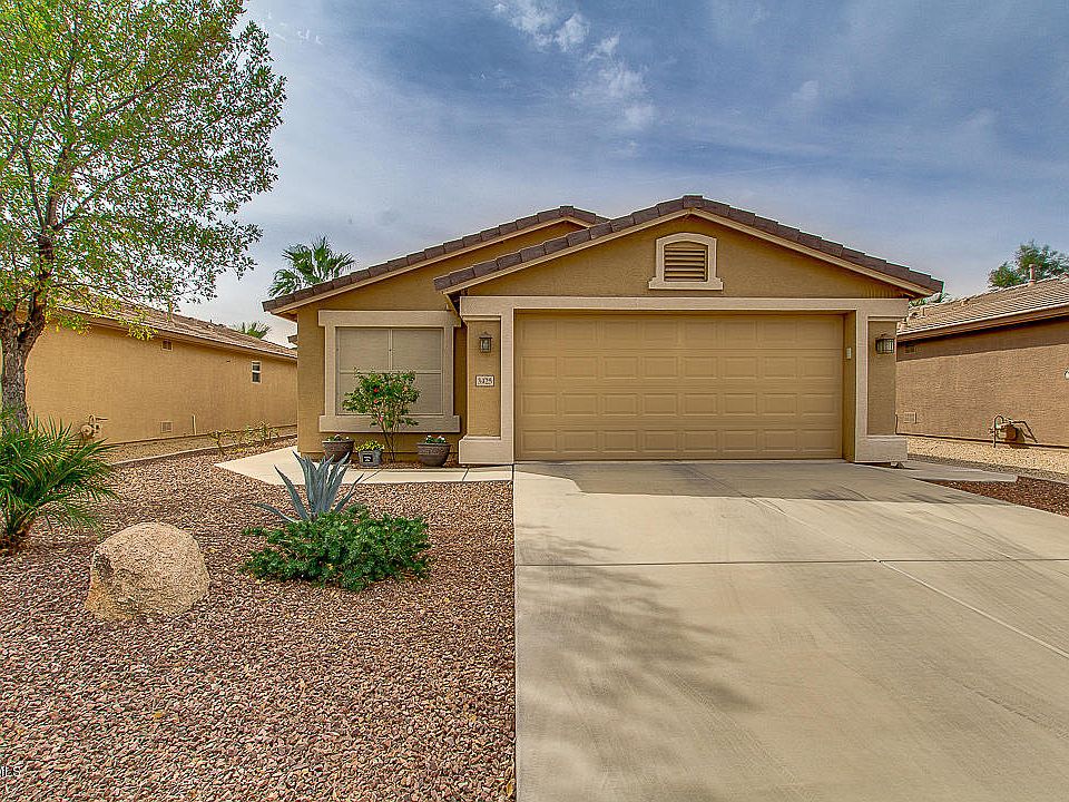 1st image of 3425 E Bellerive Pl
