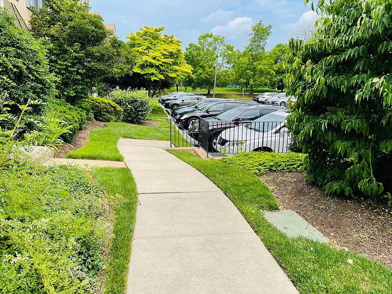 7 Liberte Ln — Photo 33