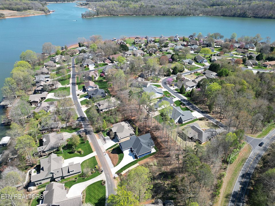 2nd image of 182 Saligugi Way