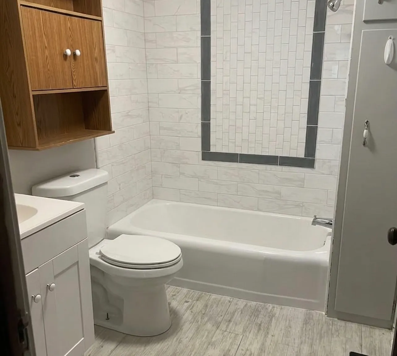 2 bed, 820 sqft, $850 — Photo 2