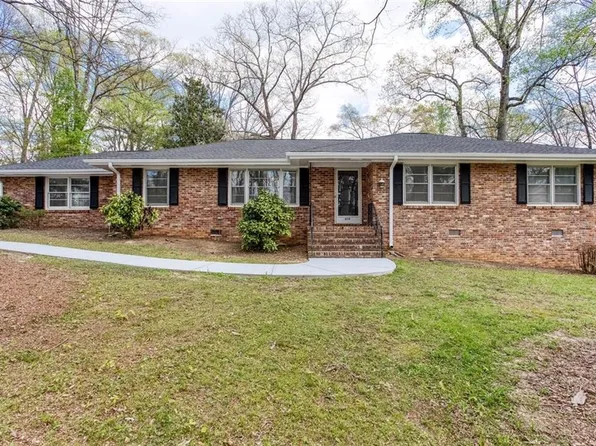 619 Grove Pkwy SE, Marietta, GA 30067