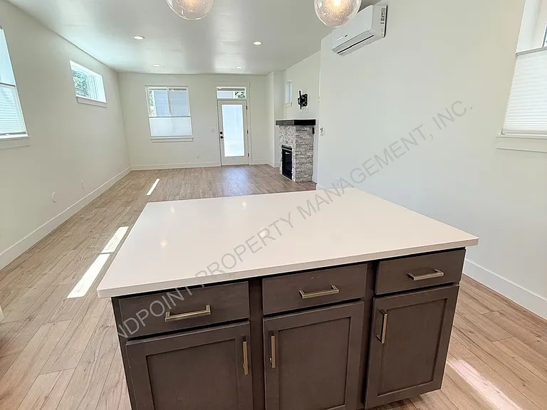 655 Oak Ave — Photo 18