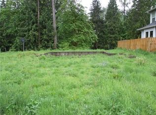 23216 N River Dr, Granite Falls, WA 98252
