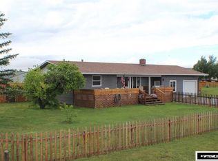 1 Crestview Way, Douglas, WY 82633