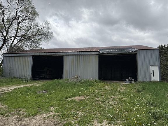 3rd image of N1661 State Highway 57