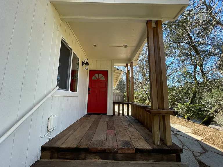 15660 Pozzan Rd #1 — Photo 5