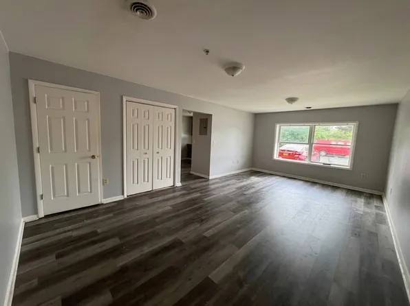 106 Project Rd #3, Troy, NY 12180