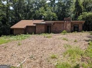 1835 Upper River Rd, Macon, GA 31211
