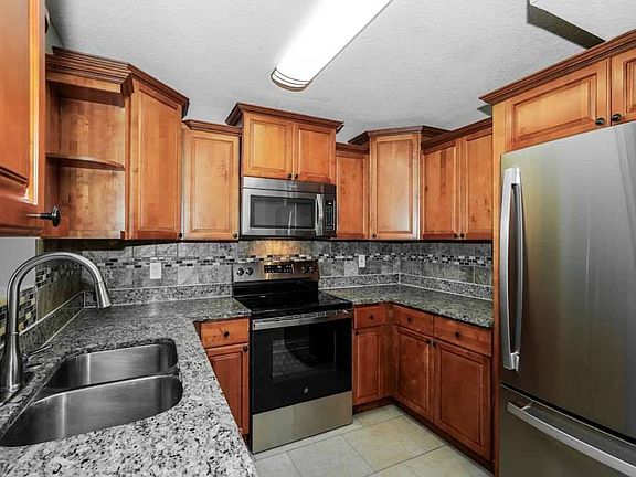 2nd image of 8014 Pine Hill Dr