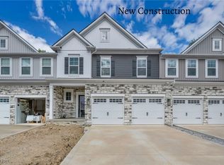 9055 Ledge View Ter, Broadview Heights, OH 44147