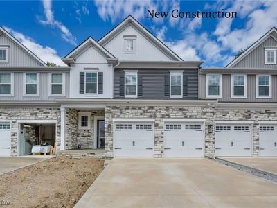9055 Ledge View Ter, Broadview Heights, OH, 44147