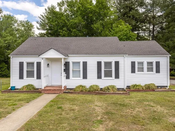 103 N Marshall St, Chase City, VA 23924