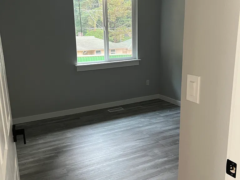 6921 SE Queen Rd — Photo 8
