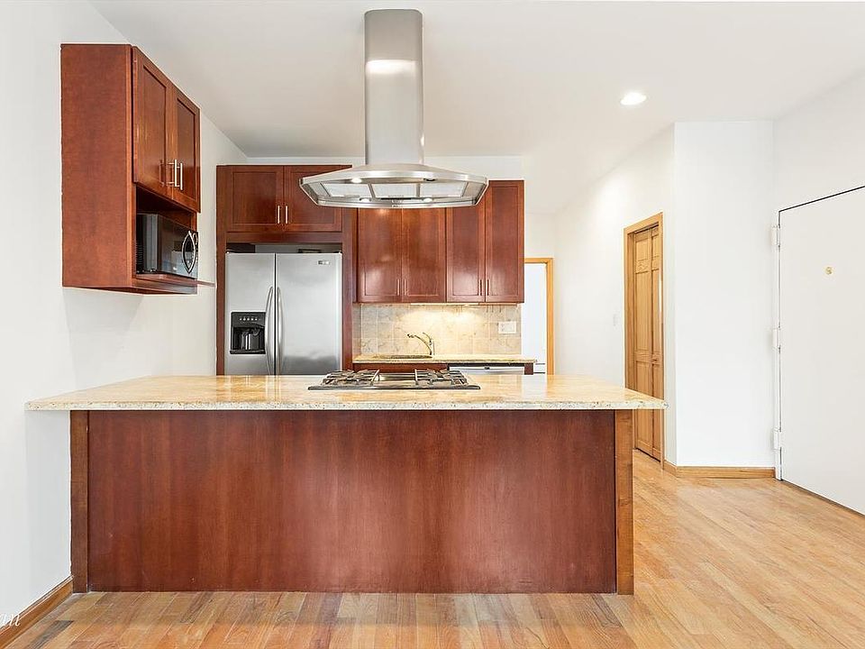 1st image of 592 5th Ave APT 3