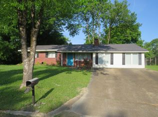 202 S Joann St, Tupelo, MS 38801