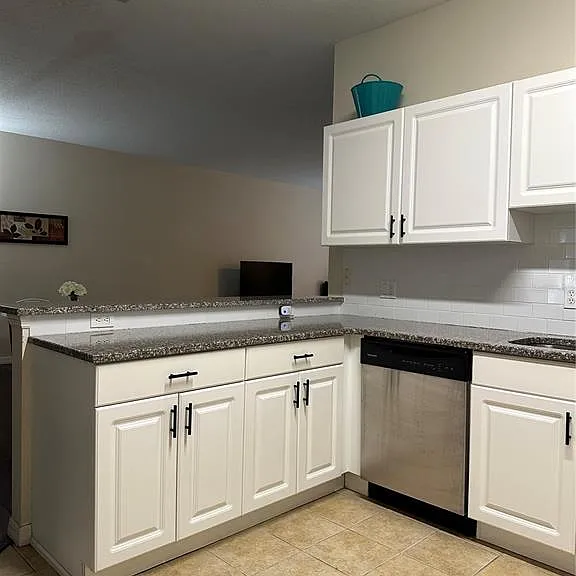 3123 Sun Lake Ct #A — Photo 15