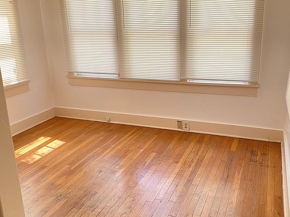 5th image of 1911 Lead Ave SE #0