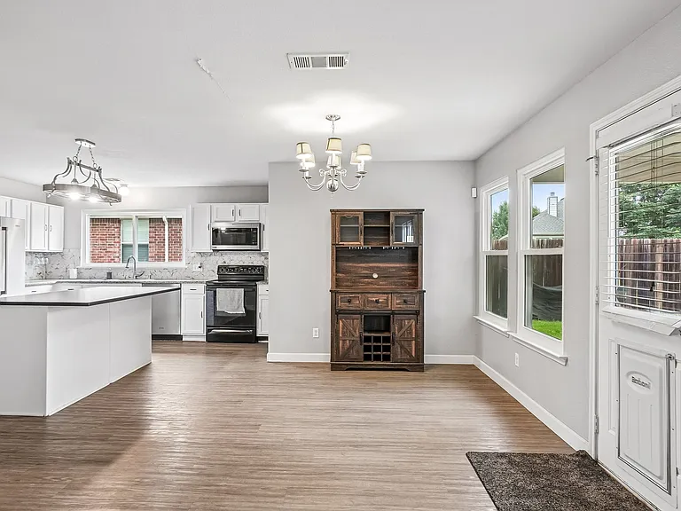 1220 Mockingbird Dr — Photo 44