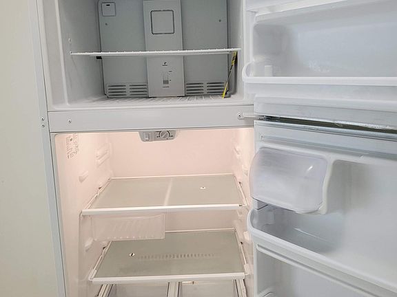 Nearly new upgraded refrigerator