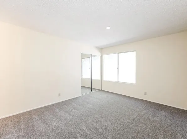 8345 NW 22nd Pl, Miami, FL 33147