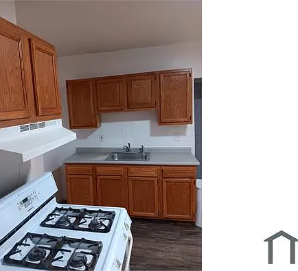 472 Park Ave #8 — Photo 1