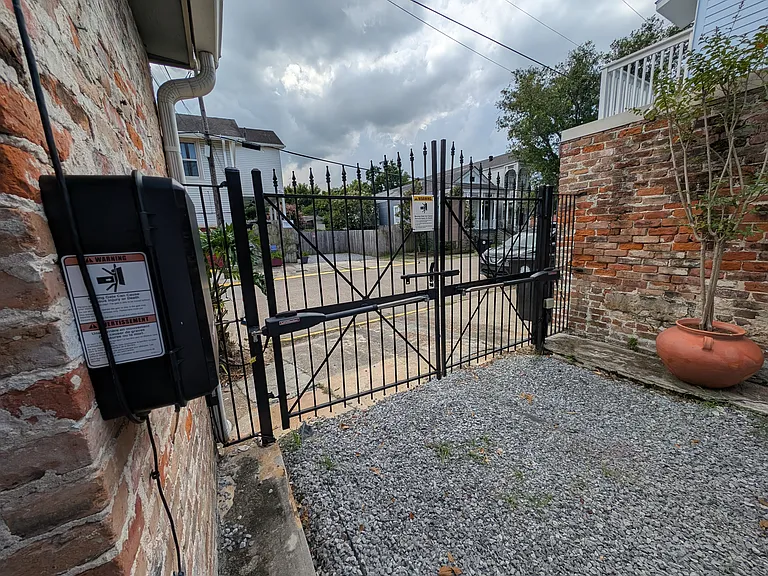 4209 Magnolia St #0 — Photo 15