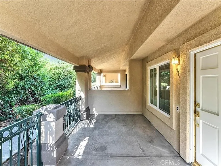 312 Torito Ln — Photo 28