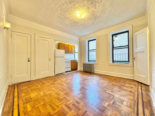 2680 30th St APT 1E