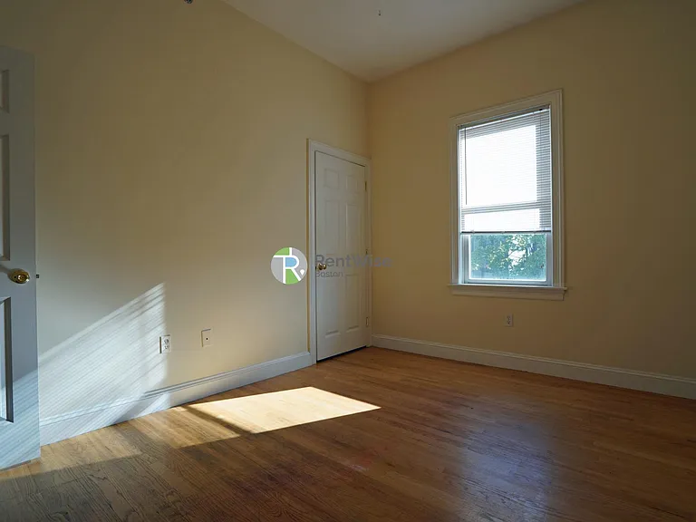 5 Gardner Ter #1 — Photo 6