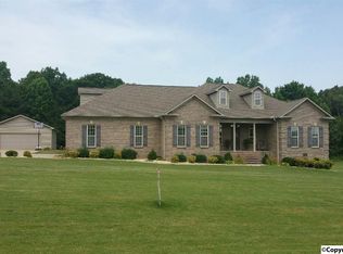 20175 Gill Crest Rd, Athens, AL 35614