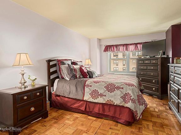 5th image of 301 E 75th St APT 9C
