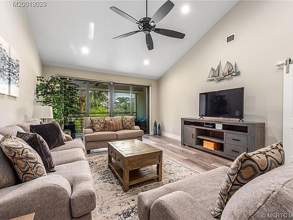5th image of 13404 NW Harbour Ridge Blvd #1-2
