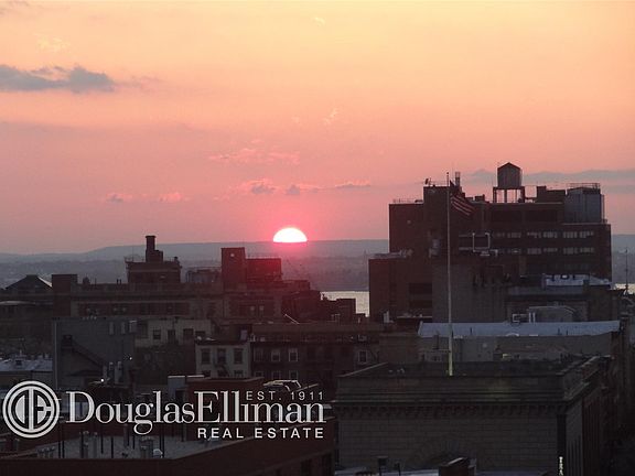 5th image of 85 Smith St #11A
