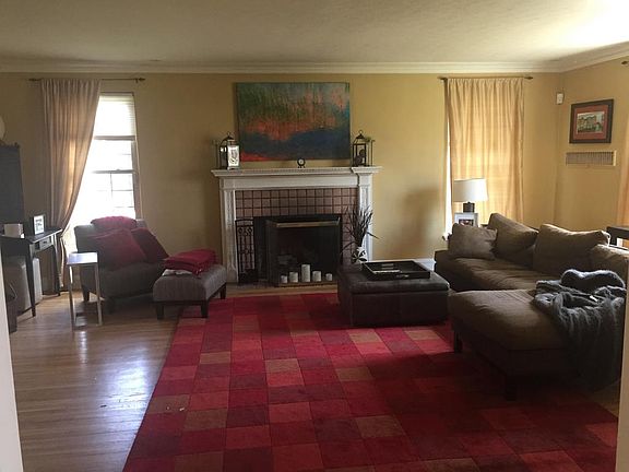 4th image of 12586 Lake Ave