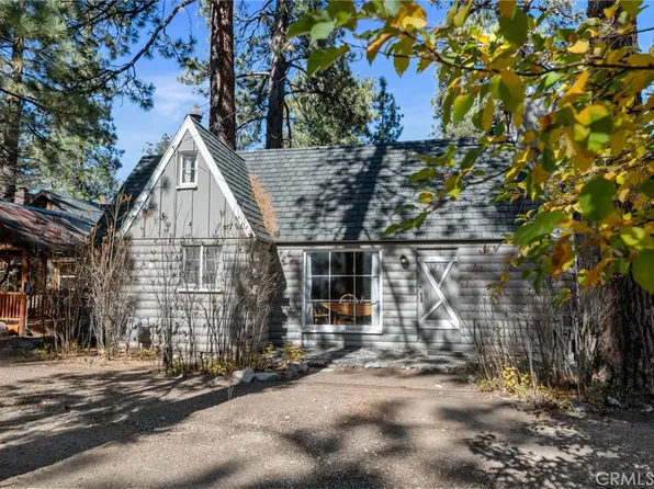 325 E Fairway Blvd, Big Bear City, CA 92314